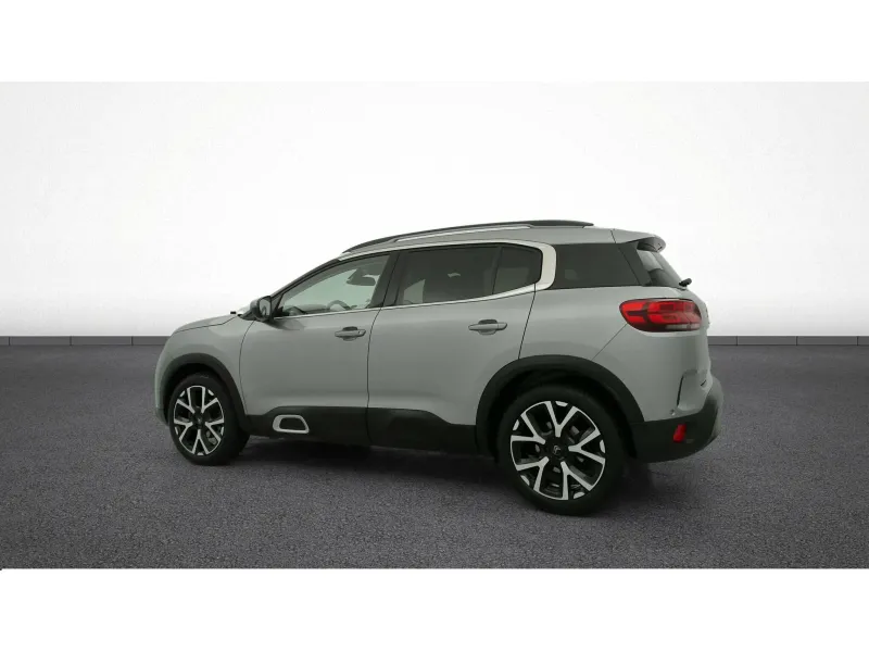 Image secondaire du véhicule 6