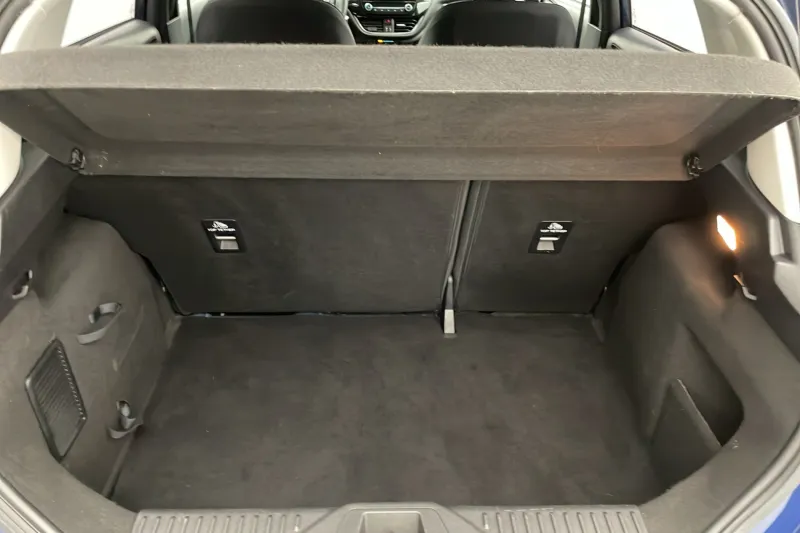 Image secondaire du véhicule 13