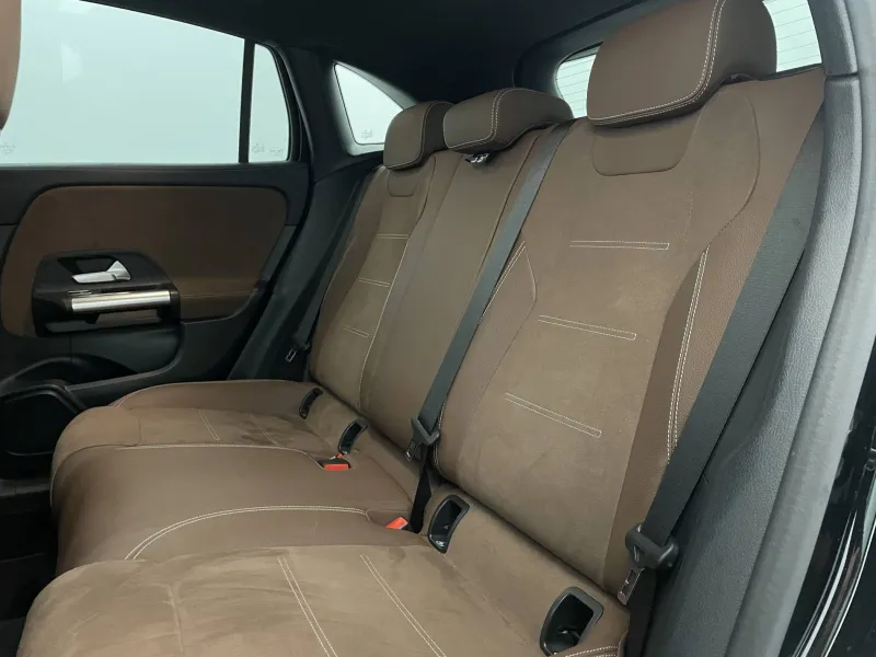 Image secondaire du véhicule 17