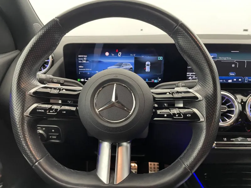 Image secondaire du véhicule 24