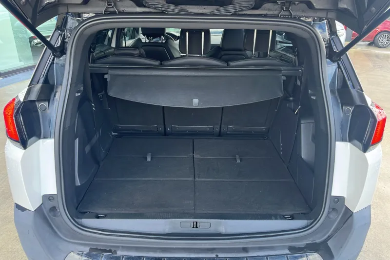 Image secondaire du véhicule 10