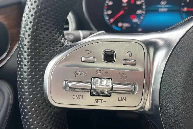 Image secondaire du véhicule 26