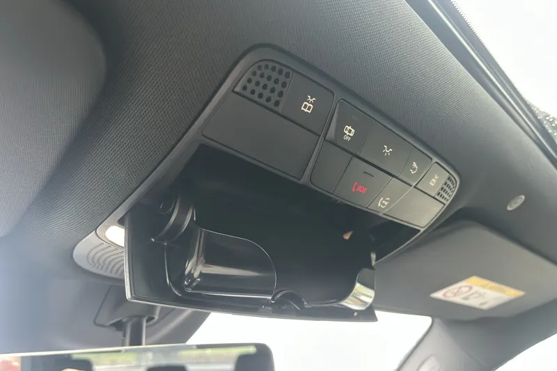 Image secondaire du véhicule 30