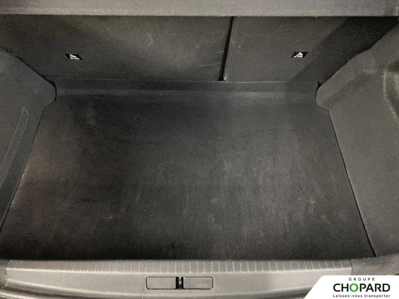 Image secondaire du véhicule 7