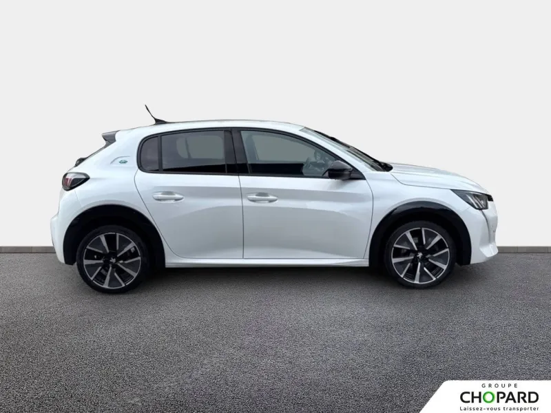 Image secondaire du véhicule 10