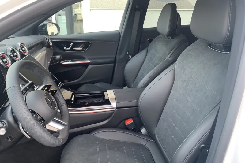 Image secondaire du véhicule 11