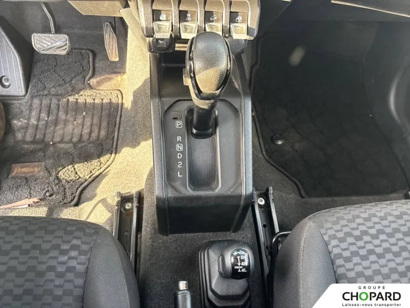 Image secondaire du véhicule 18