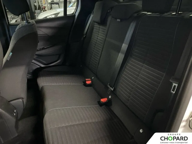 Image secondaire du véhicule 12