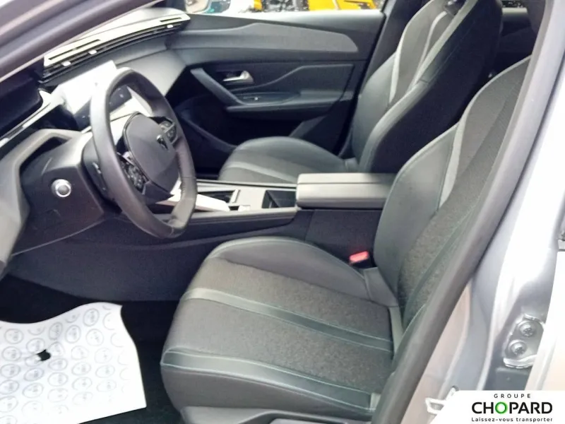 Image secondaire du véhicule 11