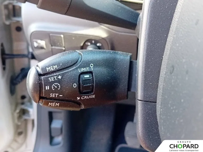 Image secondaire du véhicule 21