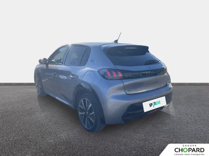 Image secondaire du véhicule 8