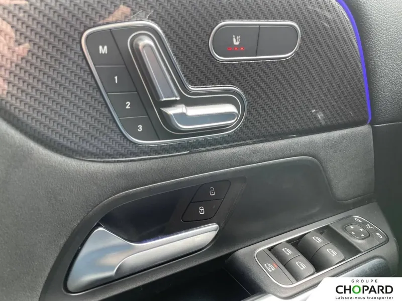 Image secondaire du véhicule 22