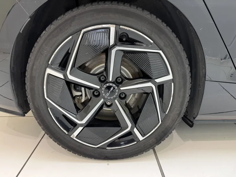 Image secondaire du véhicule 16