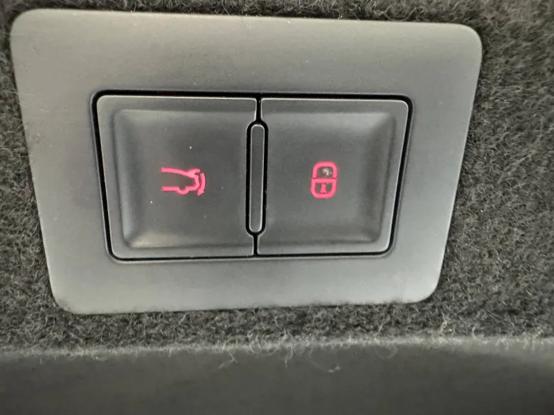 Image secondaire du véhicule 18