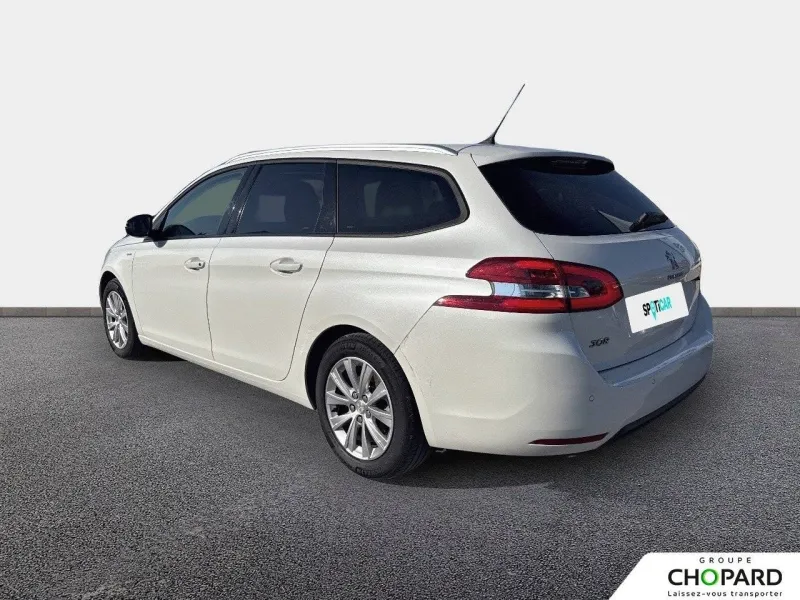 Image secondaire du véhicule 8