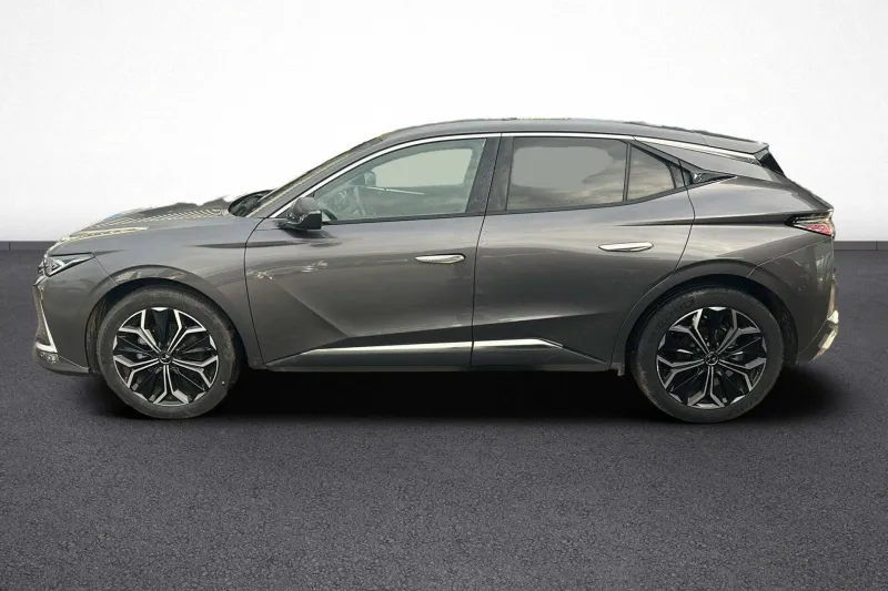 Image secondaire du véhicule 4