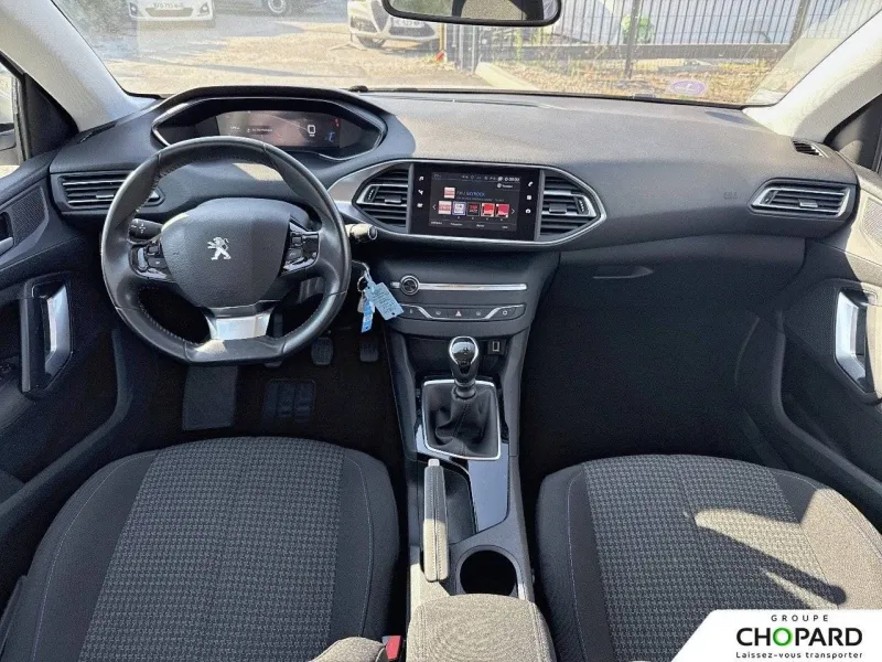 Image secondaire du véhicule 16