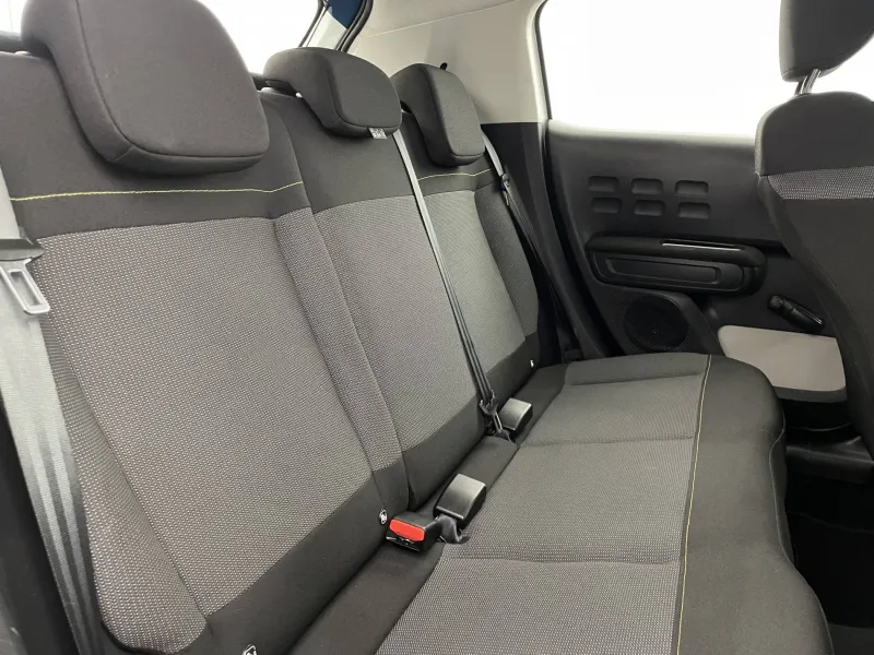 Image secondaire du véhicule 45