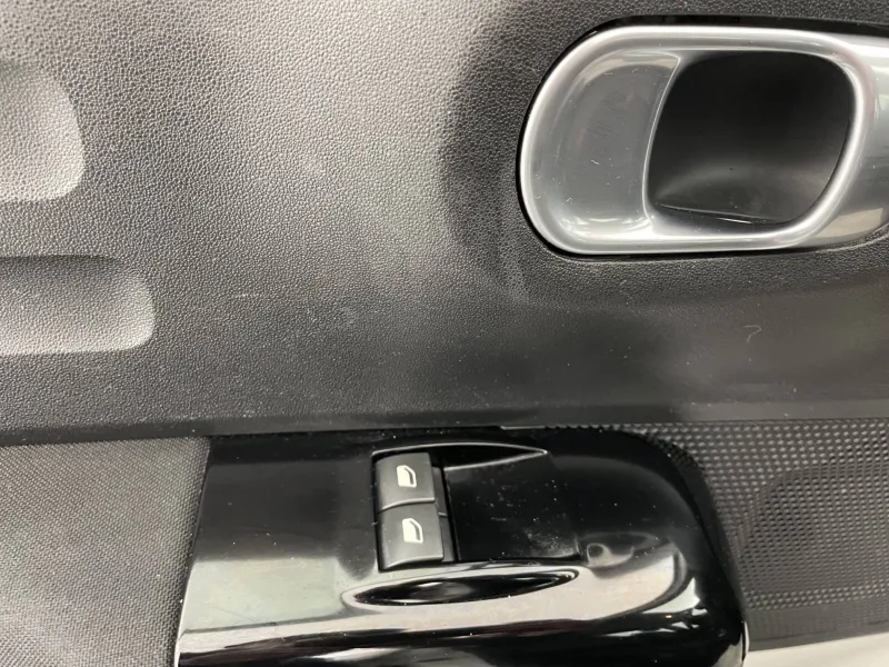 Image secondaire du véhicule 62