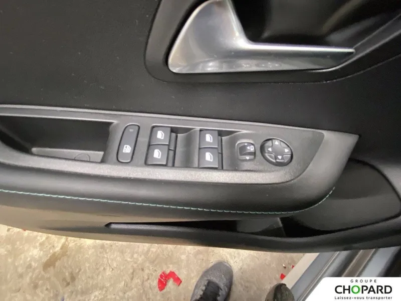 Image secondaire du véhicule 15