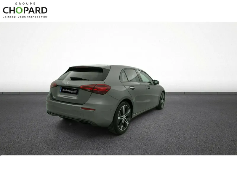 Image secondaire du véhicule 9