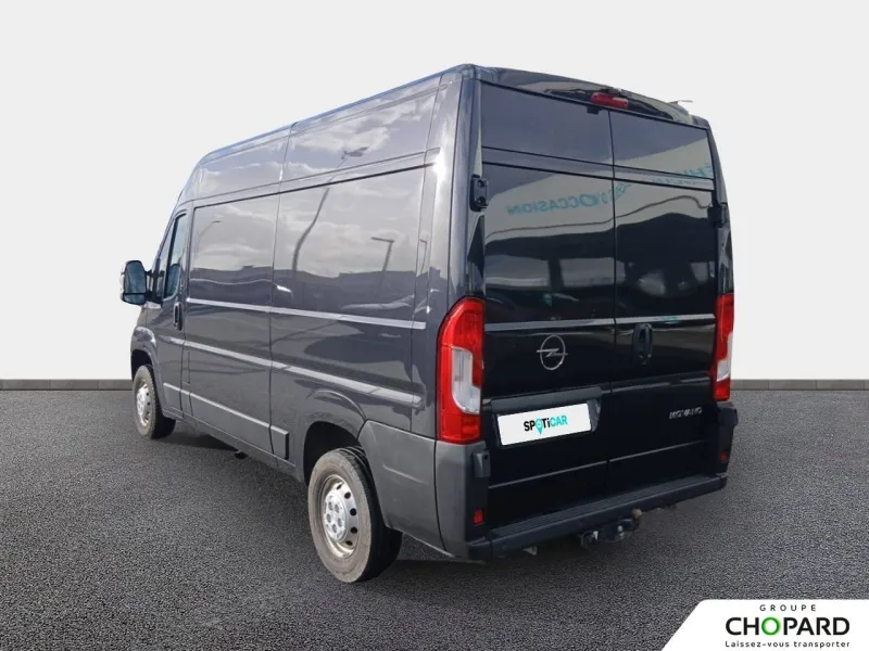 Image secondaire du véhicule 8