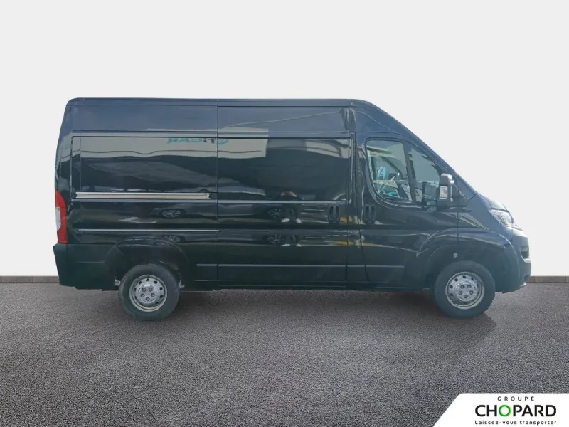 Image secondaire du véhicule 10