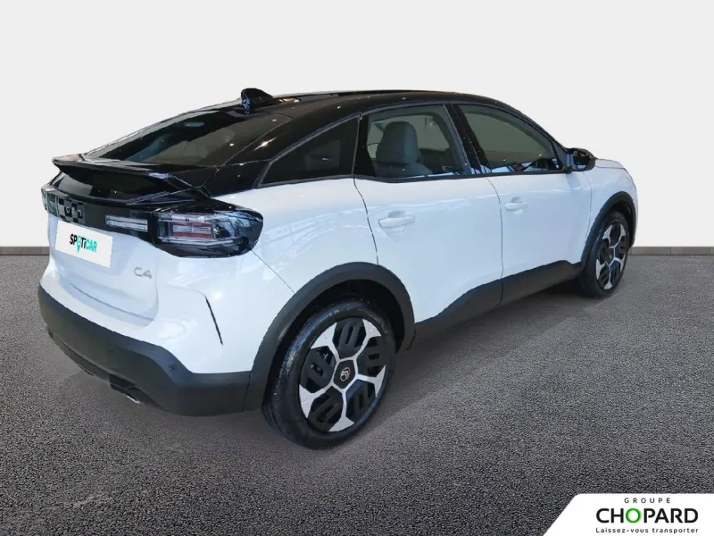 Image secondaire du véhicule 9