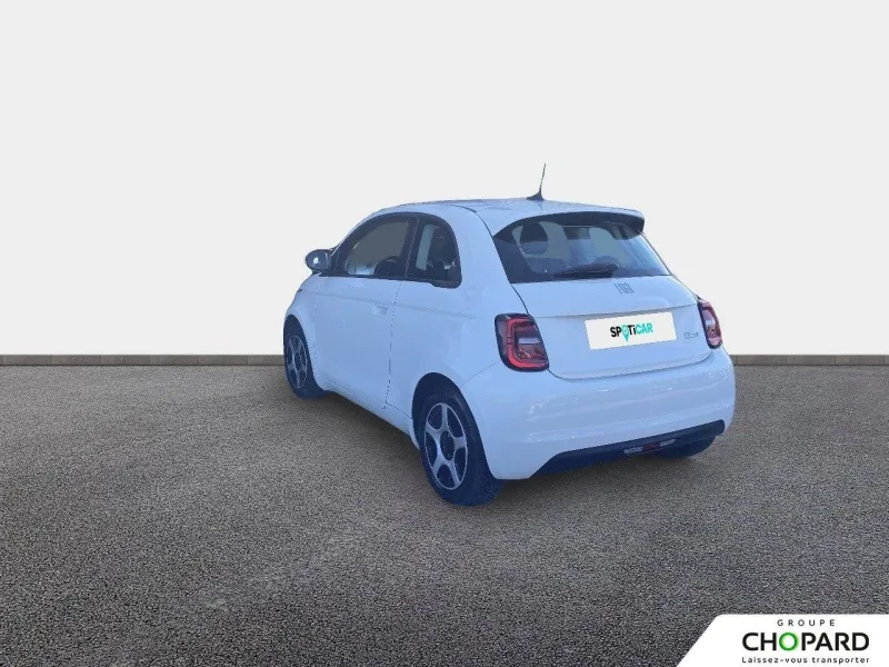 Image secondaire du véhicule 8