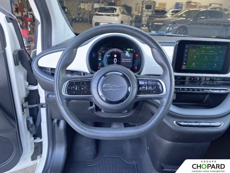 Image secondaire du véhicule 17