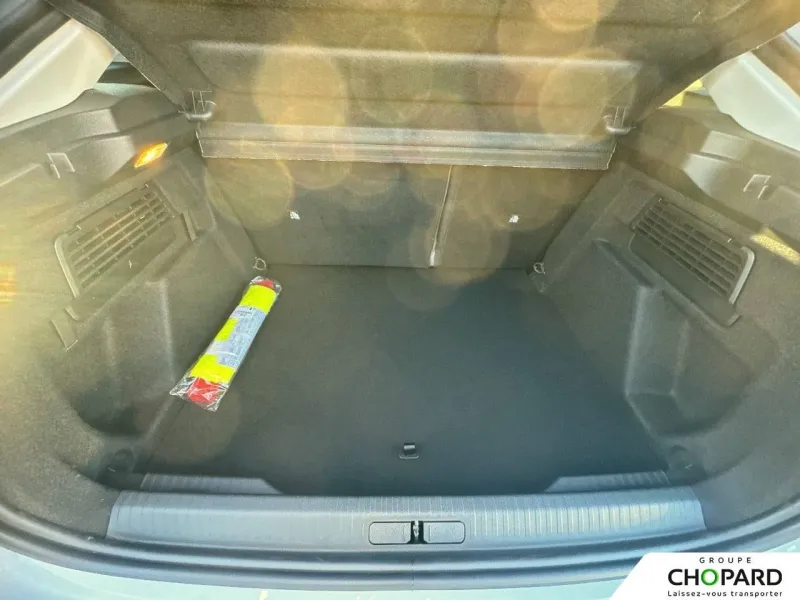 Image secondaire du véhicule 9