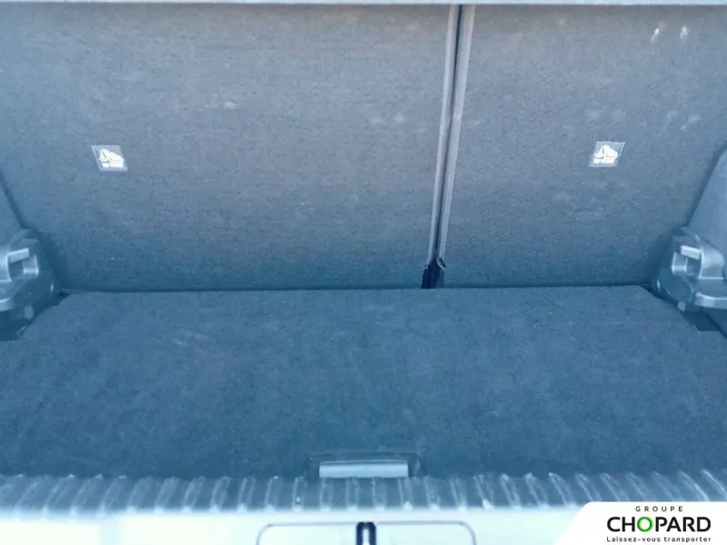 Image secondaire du véhicule 9