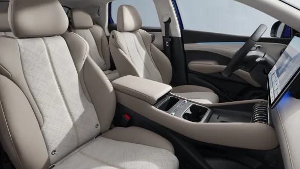 BYD Atto 3 Evo 2026 : sièges avant