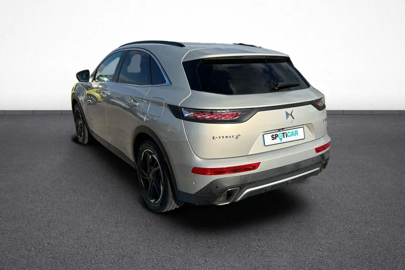 Image secondaire du véhicule 5