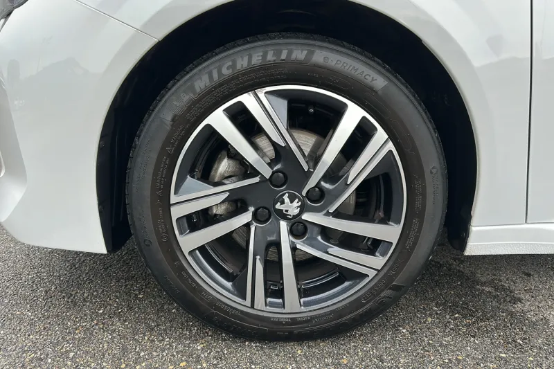 Image secondaire du véhicule 33