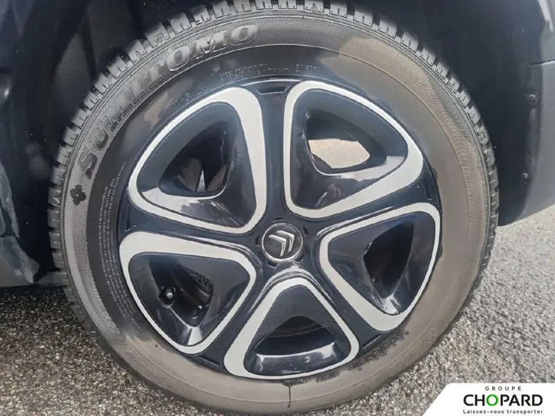 Image secondaire du véhicule 13