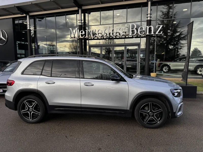 Image secondaire du véhicule 3