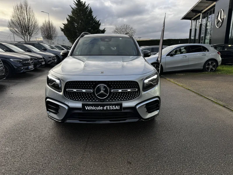 Image secondaire du véhicule 9