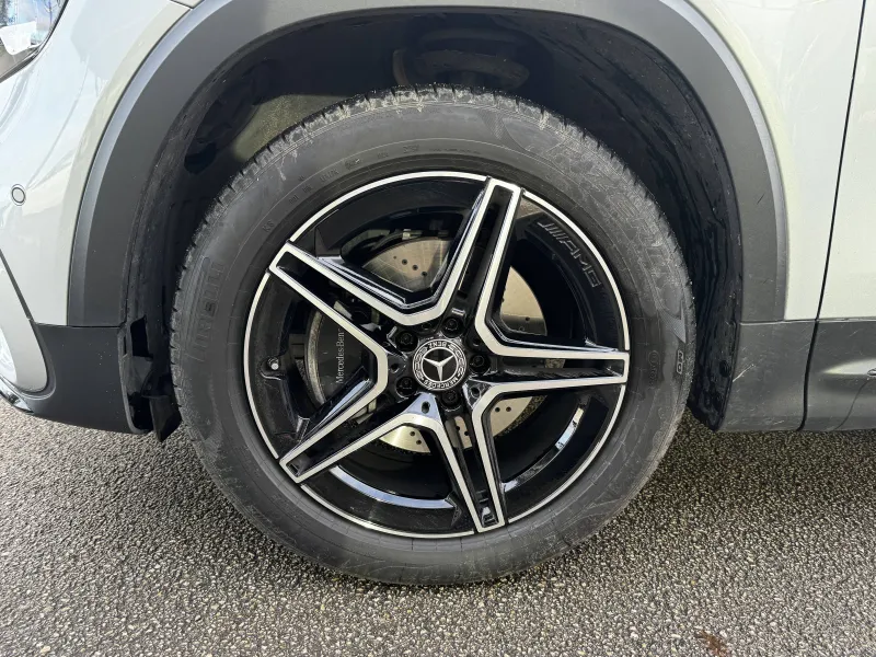 Image secondaire du véhicule 10