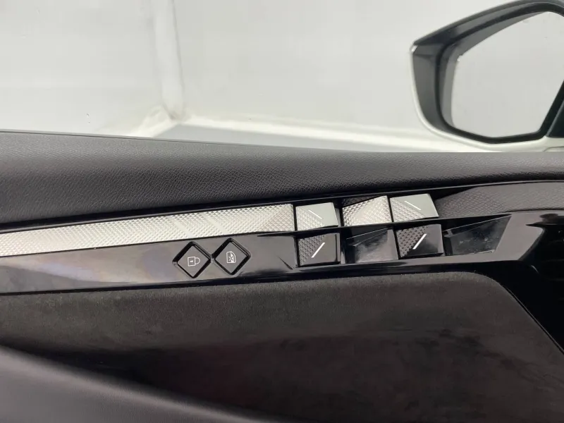 Image secondaire du véhicule 28