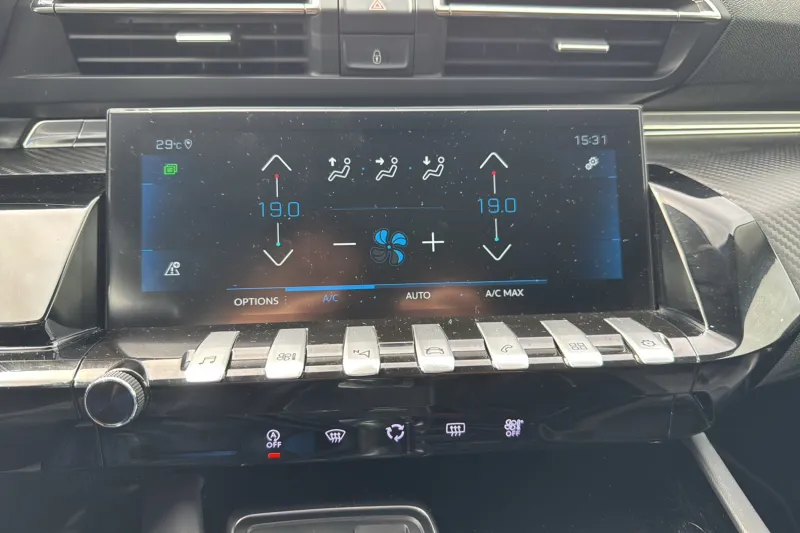 Image secondaire du véhicule 19