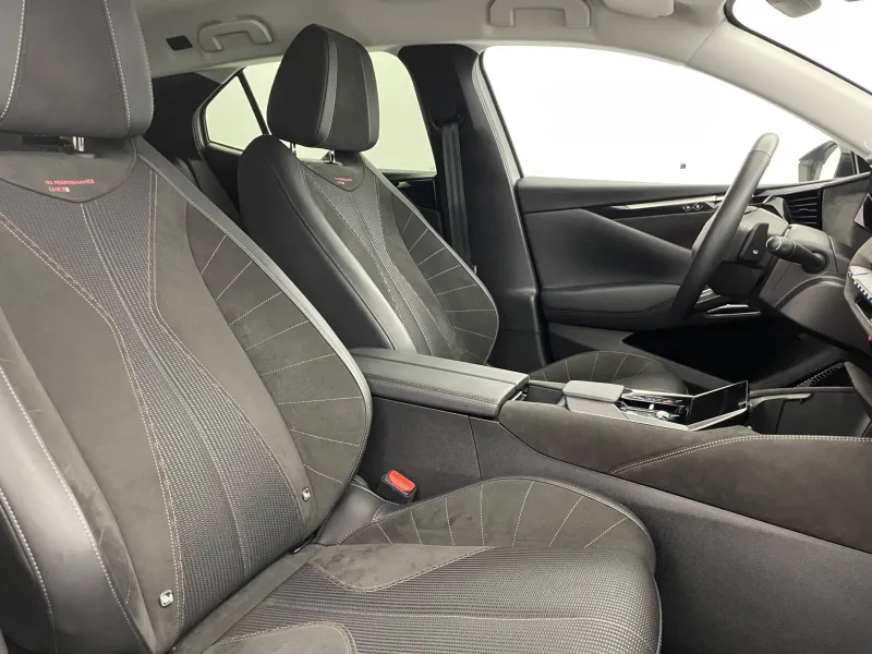 Image secondaire du véhicule 33