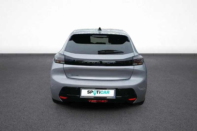 Image secondaire du véhicule 6