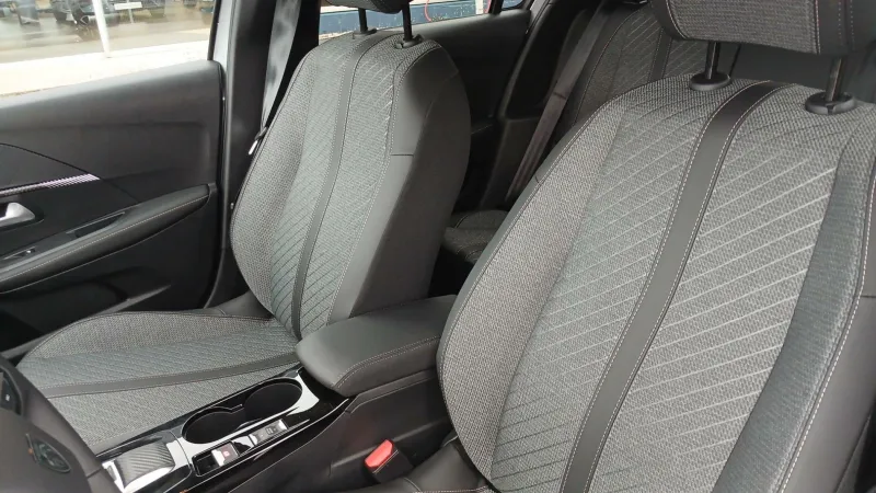 Image secondaire du véhicule 11