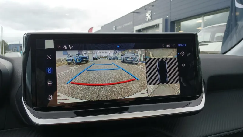 Image secondaire du véhicule 22