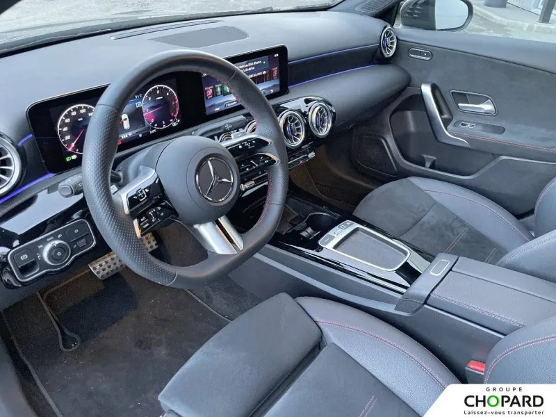 Image secondaire du véhicule 3