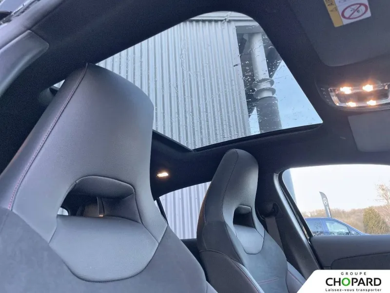 Image secondaire du véhicule 23