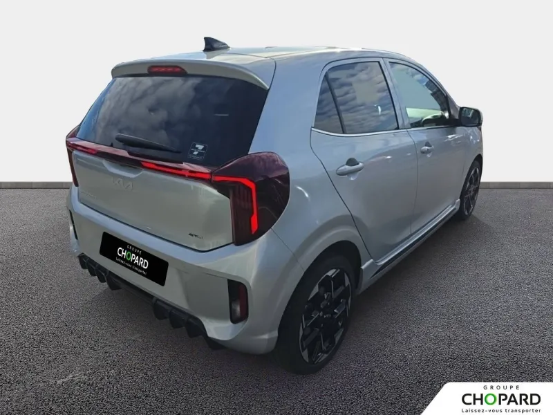 Image secondaire du véhicule 4