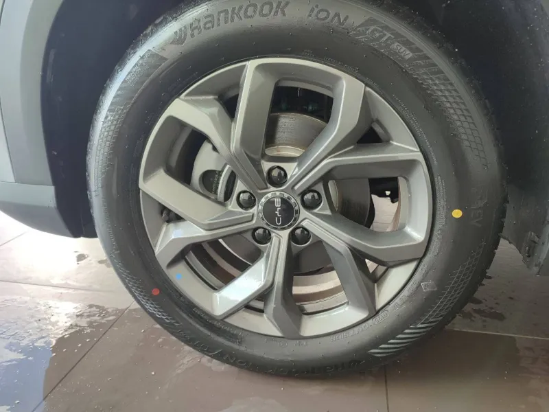 Image secondaire du véhicule 14