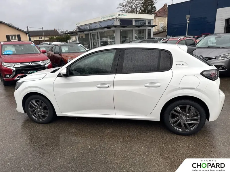 Image secondaire du véhicule 12